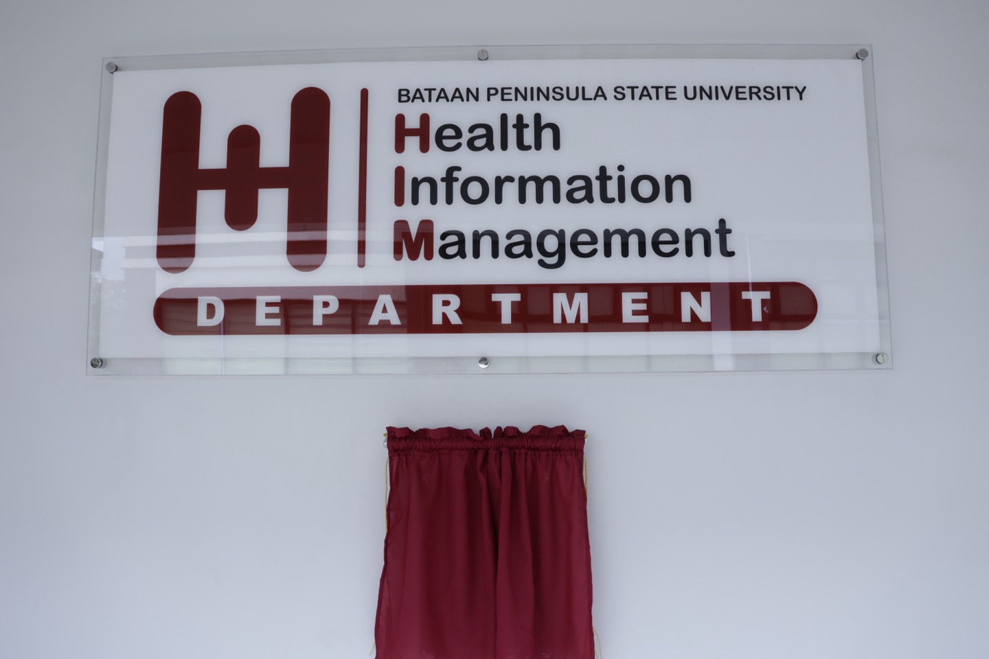 BATAAN PENINSULA SATE UNIVERSITY Health Information Management DEPARTMENT 명패